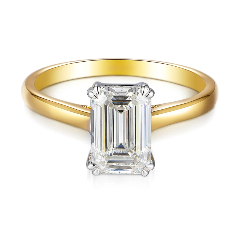 Pierścionek z diamentem laboratoryjnym 2,02 ct o szlifie szmaragdowym