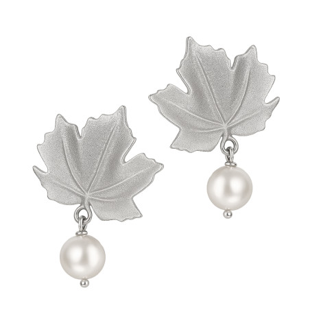 Kolczyki srebrne matowy liść klonu i perła