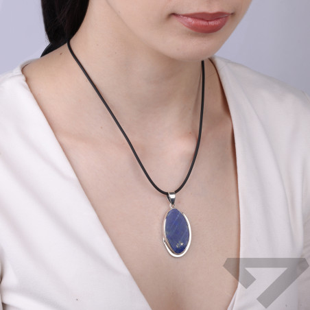 Zawieszka srebrna z lapis lazuli