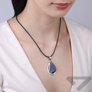 Wisior z lapis lazuli Afganistan