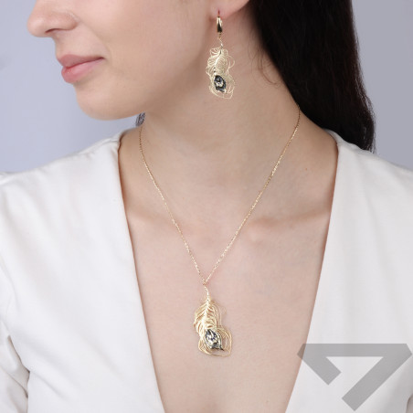 Kolczyki złote wiszące ażurowe pióro z emalią koloru szfirowego