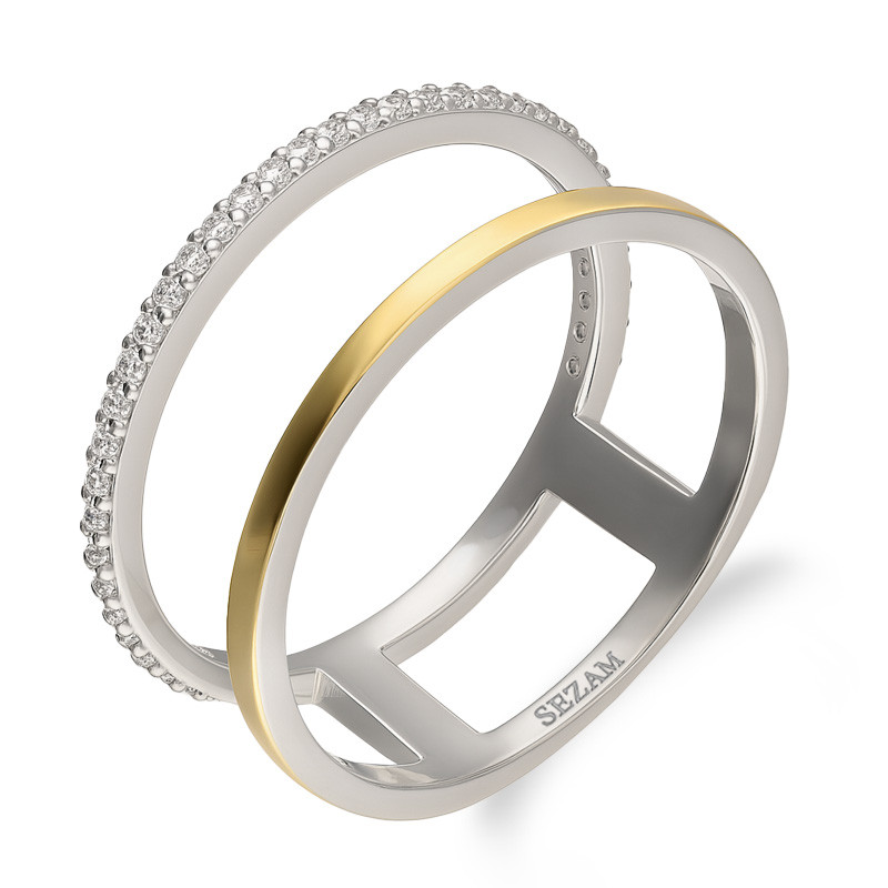 Pierścionek srebrny z białymi cyrkoniami i złotą blaszką