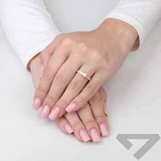 Pierścionek złoty VICTORIA z cyrkoniami