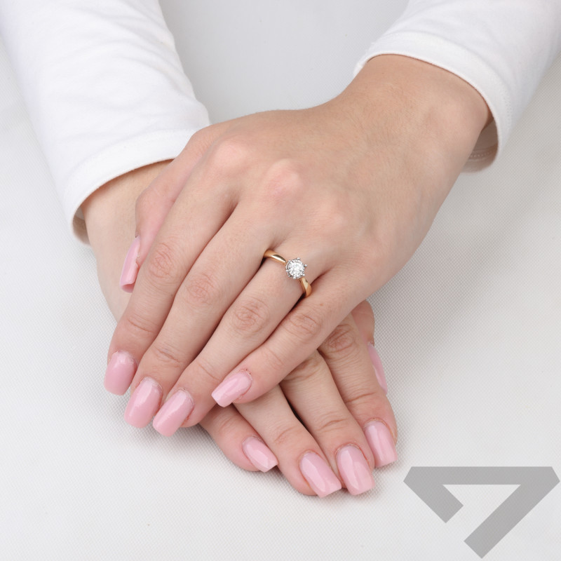 Pierścionek zaręczynowy z diamentem ROYAL 0,25ct próba 585