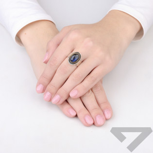 Pierścionek metaloplastyka z brassem i naturalnym labradorytem