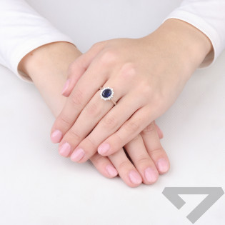 Pierścionek srebrny markiza z szafirową i białymi cyrkoniami próba 925