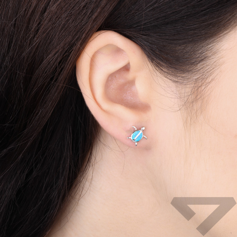 Kolczyki srebrne żółw z niebieskim opalem jubilerskim, próba 925