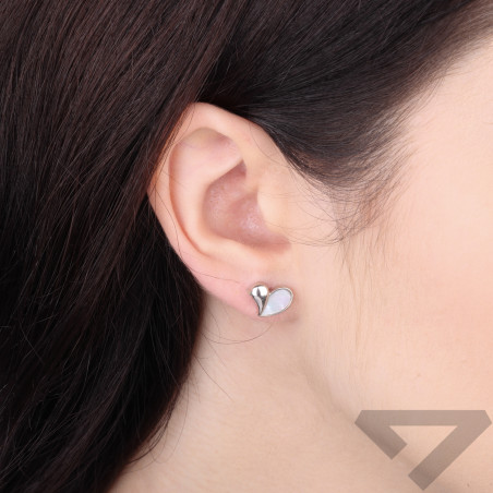 Kolczyki serca pół blask pół masa perłowa, srebro 925