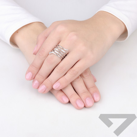 Pierścionek srebrny spiralny wąż z cyrkoniami, srebro 925