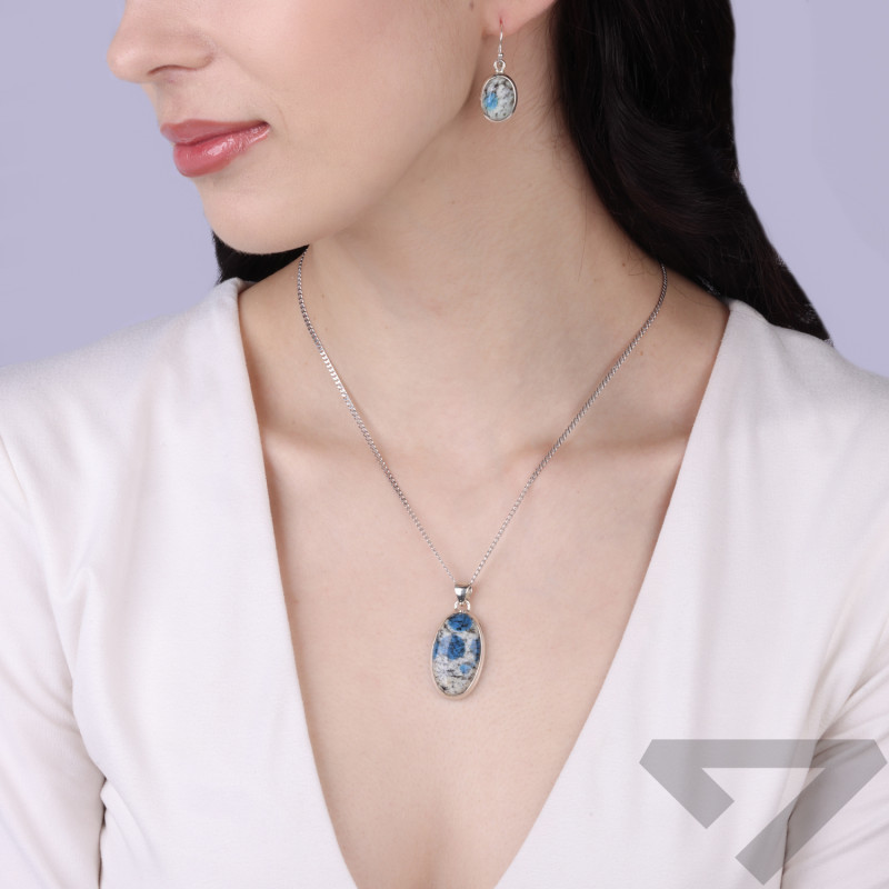 Wisiorek owalny granit z azurytem w srebrze 925