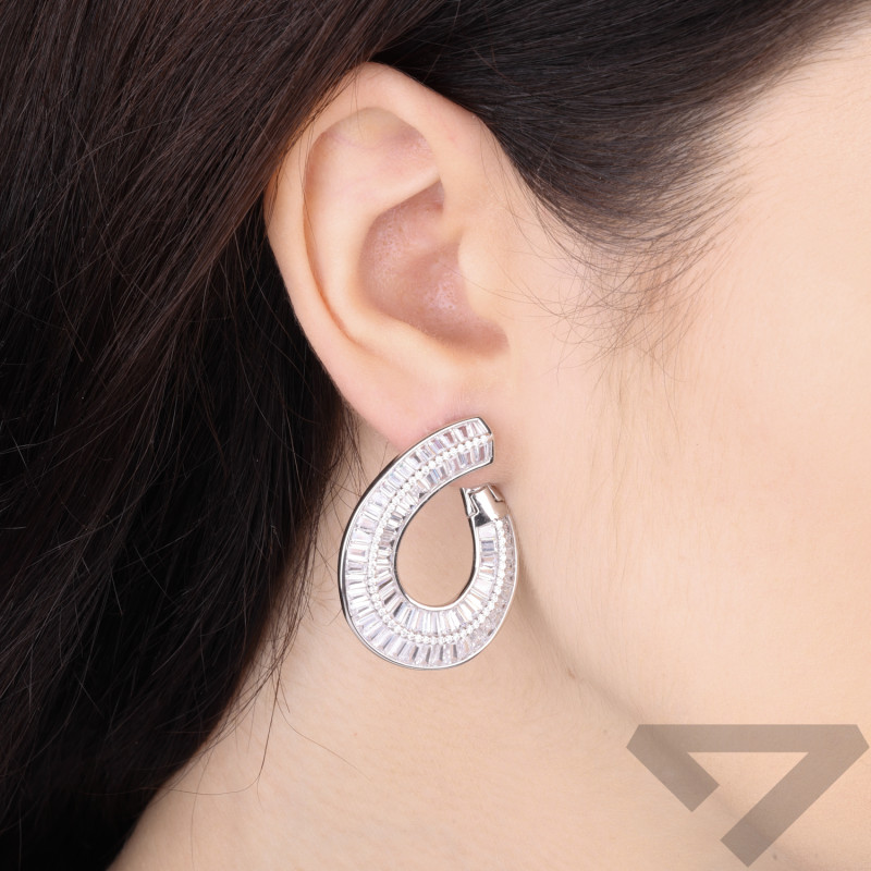 Kolczyki otwarta kropla wysadzana cyrkoniami bagieta srebro 925