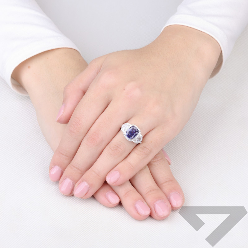 Pierścionek z cyrkonią filetową i z cyrkioniami białymi o różnym szlifie srebro 925