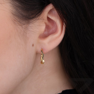 Kolczyki trójkąt falowany otwarty ze srebra 925 koloru złotego