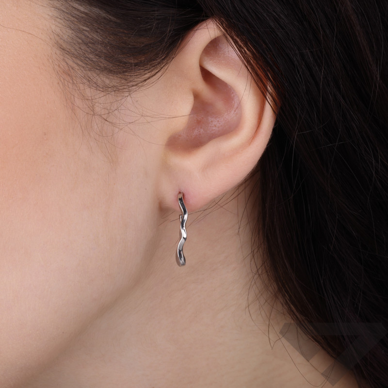 Kolczyki owal falowany otwarty ze srebra 925