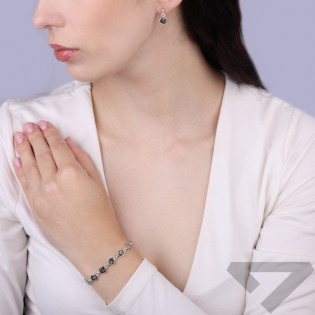 Kolczyki NK bursztyn okrkulka/dł.sztyft MG 442-zielony Ag 925