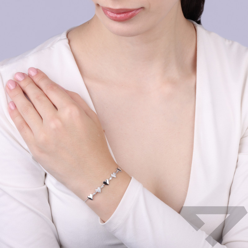 Bransoletka srebrna serca gładkie i serca z cyrkoniami, próba 925