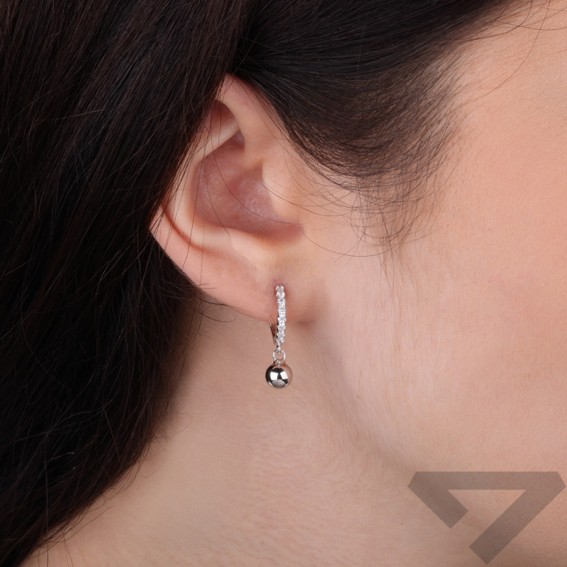 Kolczyki srebrne kółka z cyrkoniami i dmuchaną, gładką kulą próba 925