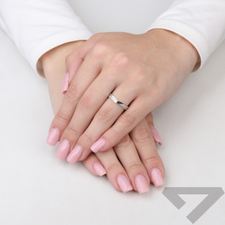 Pierścionek srebrny 925 z cyrkoniami i wstawką ze złota 375