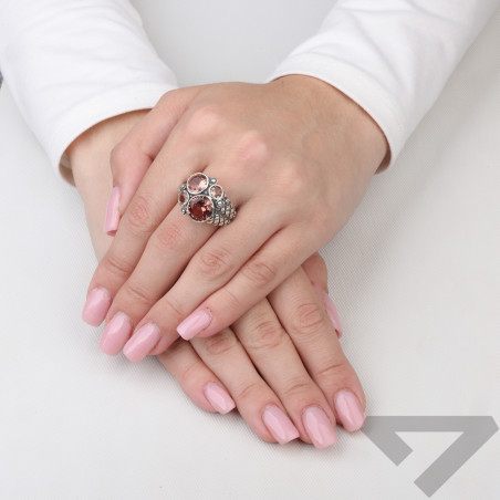 Pierścionek oksydowany z zultanitem jubilerskim srebro 925