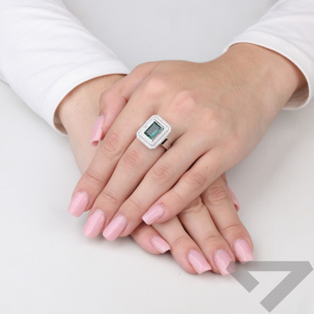 Pierścionek srebrny 925 prostokątna Markiza z kwarcem zielonym