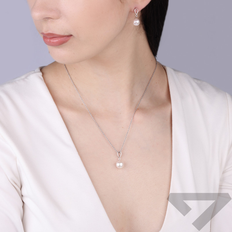 Komplet biżuterii z perłami w srebrze 925