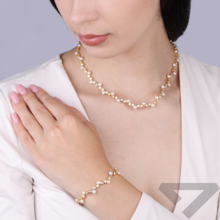 Naszyjnik srebrny 925 z perłami i cyrkoniami powłoka koloru złotego