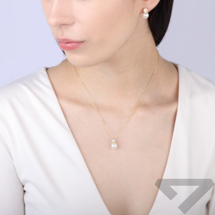 Kolczyki srebrne z perłą jubilerską i cyrkoniami, próba 925 kolor złoty