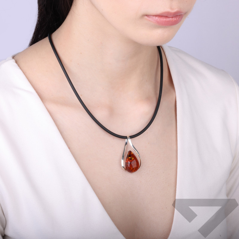 Zawieszka NK bursztyn kropla w kropliAG MG 305-5-koniakowy Ag 925