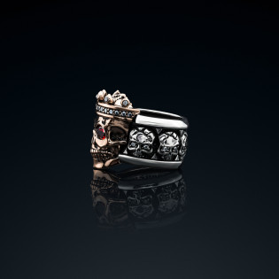 Sygnet męski BREAKBOYZ Skull The Light of Seven srebro 925 z różowym pozłoceniem