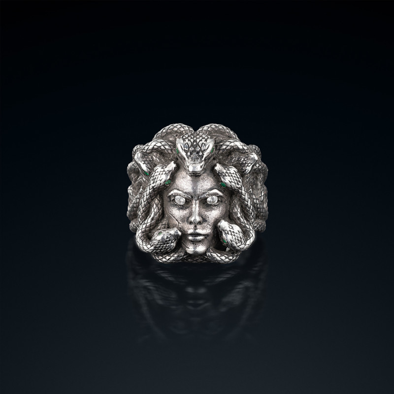 Sygnet męski BREAKBOYZ Titan series Medusa ze srebra 925