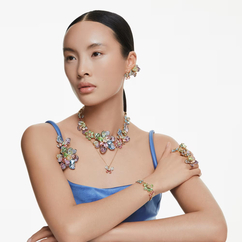 Długie kolczyki Swarovski Idyllia ze stali