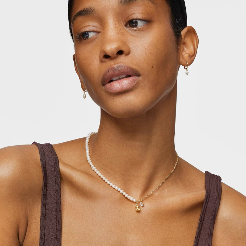 Krótki pozłacany srebrny naszyjnik TOUS Bold Bear z motywem misia, z perłami hodowlanymi i topazem