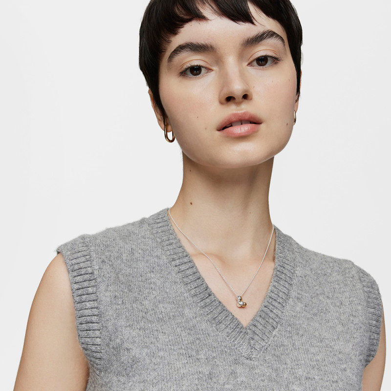 Krótki dwukolorowy podwójny naszyjnik TOUS z małym motywem misia My Other Half