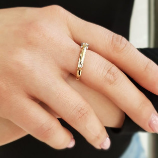 Pierścionek zaręczynowy Amor z diamentem 0,236 ct próba 585