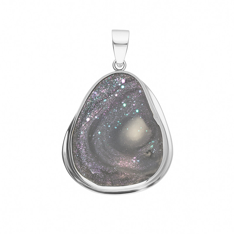 Wisior z różą chalcedonu w srebrnej oprawie