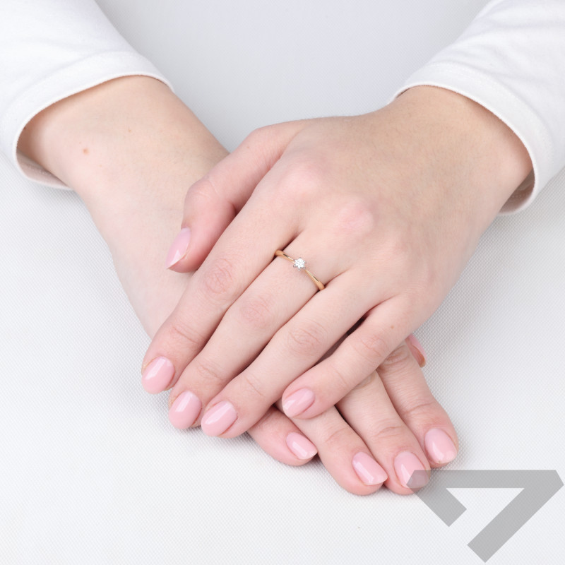Pierścionek zaręczynowy elacta ze złota 585 z diamentem 0,12 ct