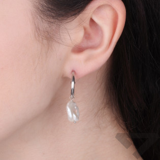 Kolczyki srebrne 925 koło otwarte z barokową perłą