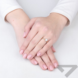 Pierścionek złoty 585 z diamentem laboratoryjnym Lily o masie 0,53 ct