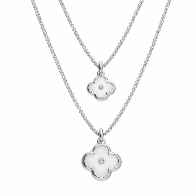 Naszyjnik srebrny z koniczynkami z białą masą perłową