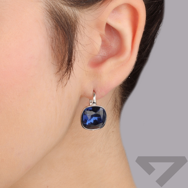 Kolczyki srebrne próby 925 z kwadratowym szafirowym kryształem Swarovski