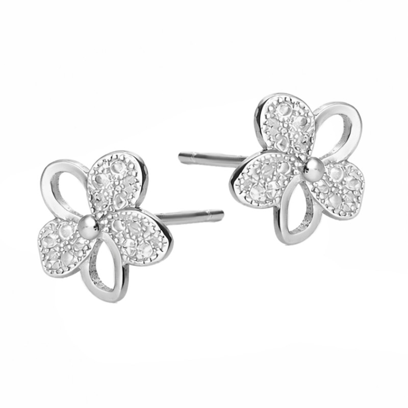 Kolczyki srebrne kwiatek z cyrkoniami na sztyft