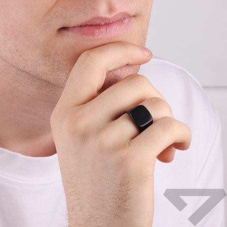 Sygnet męski kwadrat obły, stal koloru czarnego