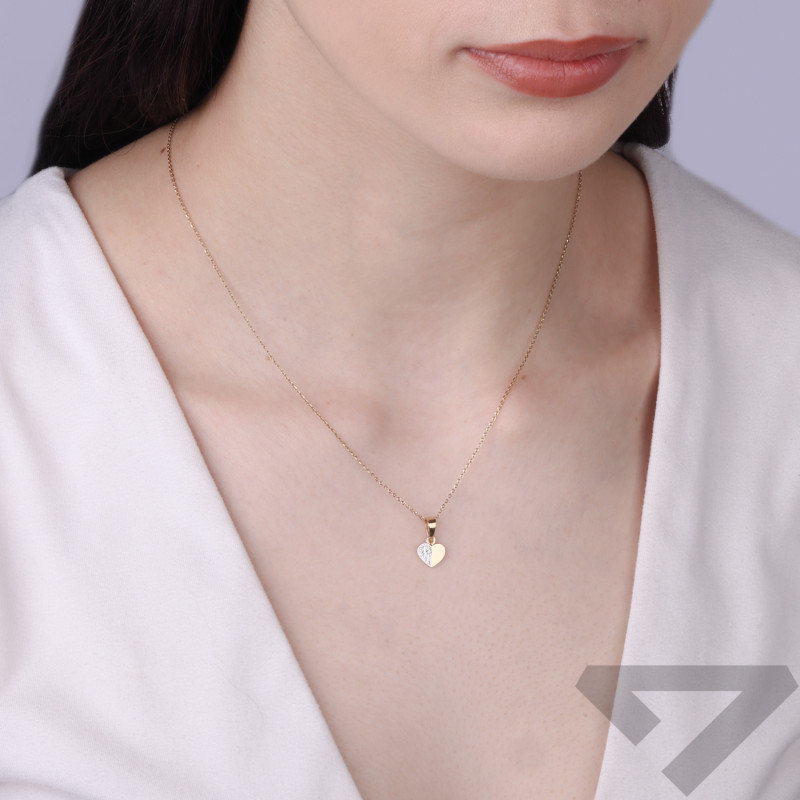 Serduszko pół gładkie i pół z cyrkonami, złoto próby 585