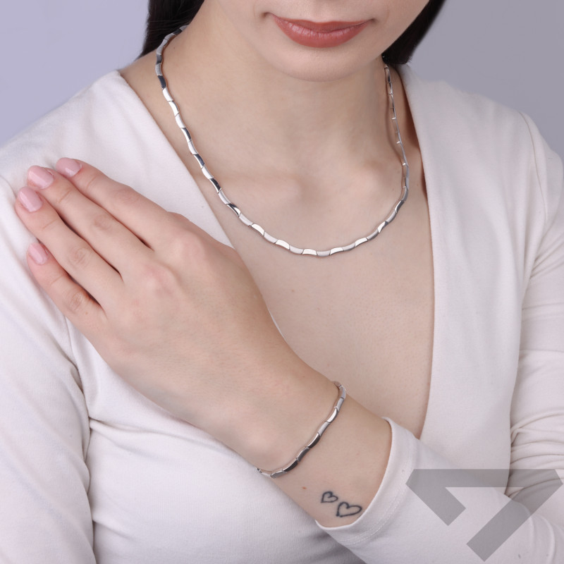 Naszyjnik blaszki gładkie i matowe, srebro 925