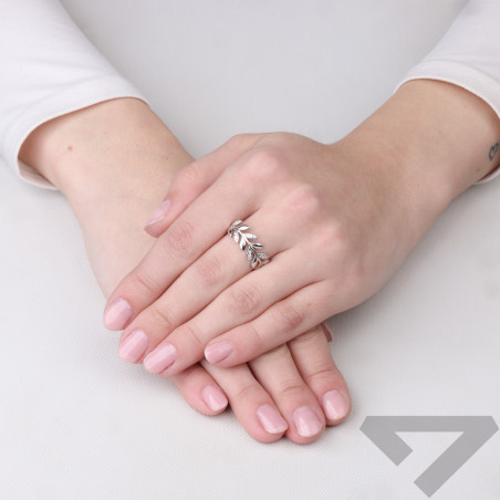 Pierścionek gałązka listki z cyrkoniami, srebro 925