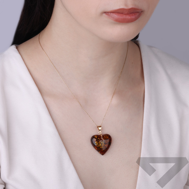 Serduszko złote z bursztynem naturalnym, złoto próby 585