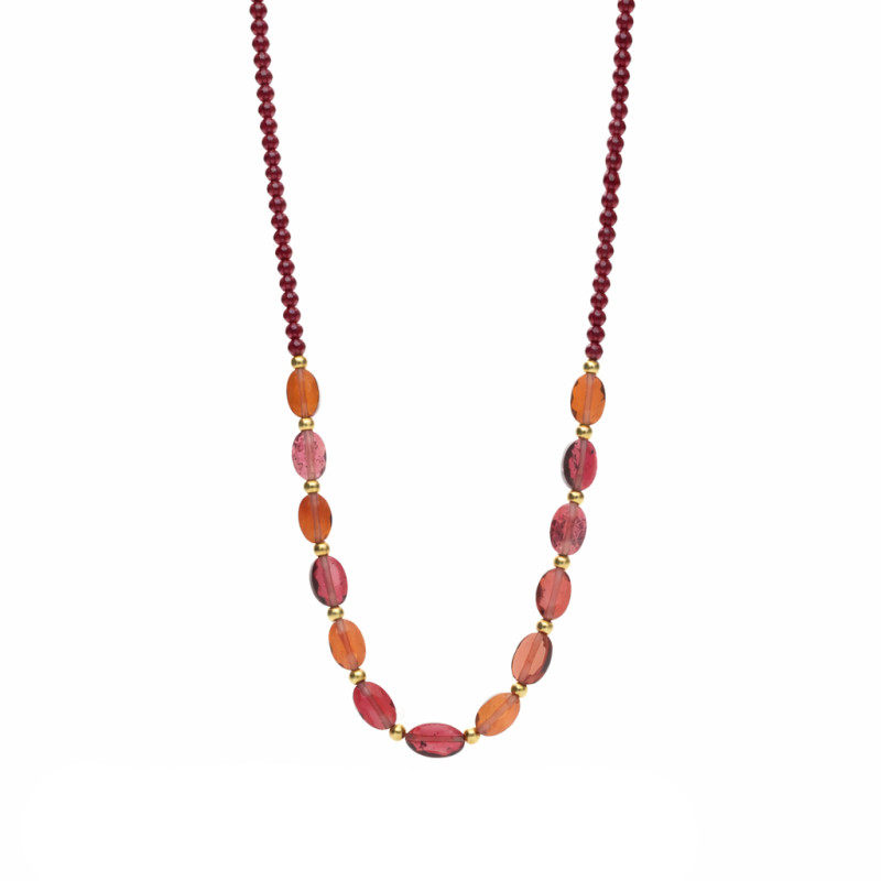 Naszyjnik z granatami i elementami ze srebra 925 koloru złotego