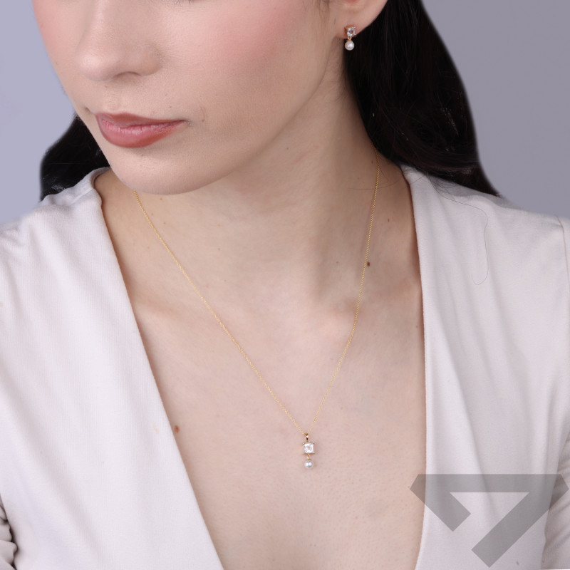 Kolczyki z perłami i białymi topazami 0,40 ct, złoto 585