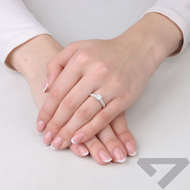 Pierścionek zaręczynowy Sweet z diamentami 0,48 ct, złoto 585