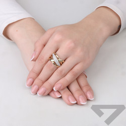 Pierścionek Dubaj z diamentami o masie 0,42 ct, złoto 585